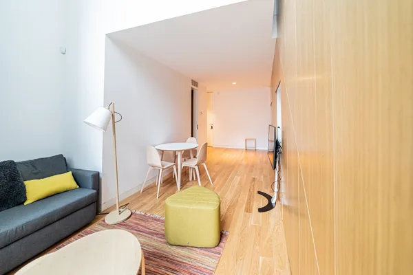 1-bedroom duplex with terrace in Juan Bravo - Image 2