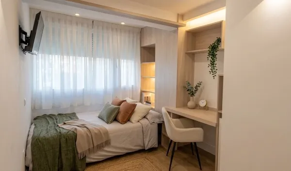 3-bedroom apartment in Plaza de Verín - Image 2