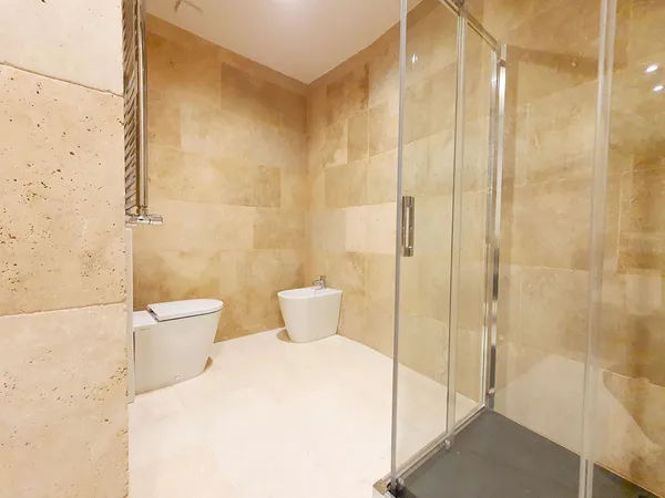 2-bedroom apartment in Atocha - Image 7