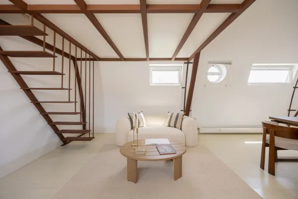 2-bedroom penthouse in Serrano - Image 5