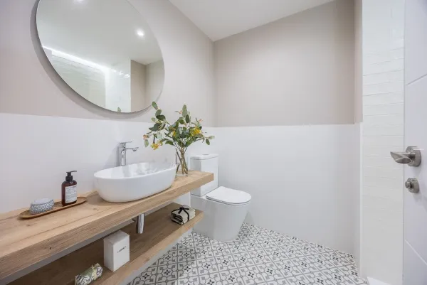 3-bedroom apartment in Avenida Filipinas - Image 3