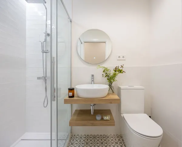 3-bedroom apartment in Avenida Filipinas - Image 6