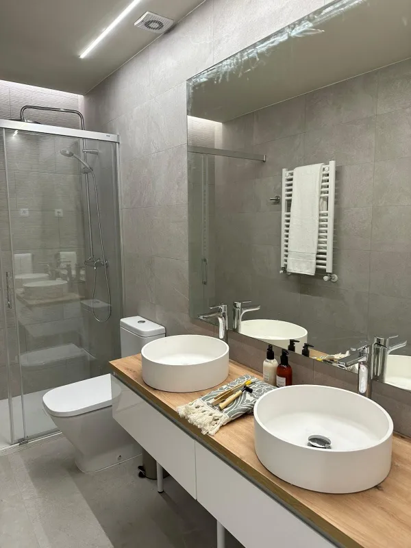 Piso de 2 dormitorios en Recoletos - Image 3